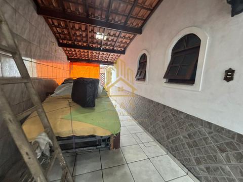 Sobrado à venda em Mongaguá, Jardim Praia Grande, com 4 quartos, com 157 m²