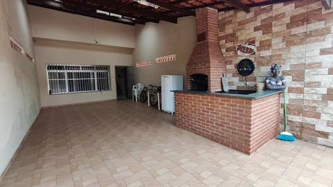 Sobrado à venda em Itanhaém, Campos Eliseos, com 2 suítes, com 105 m²